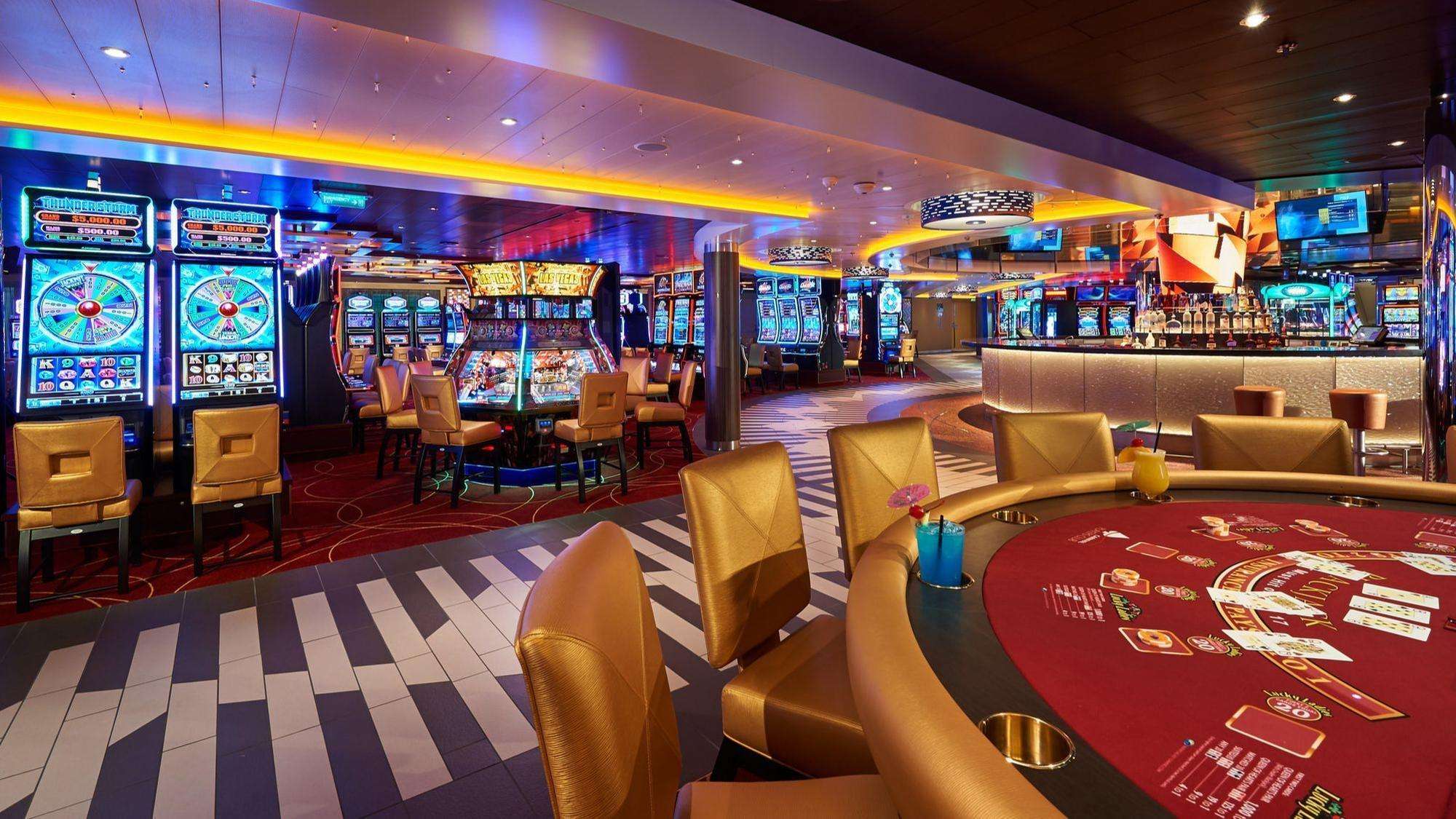 Carnival Cruise Line updating its casino rewards program ...