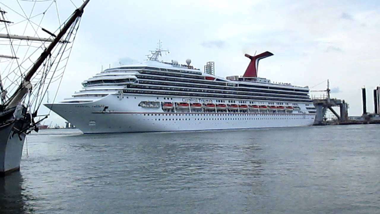 Carnival Triumph Cruise Ship turning around at Port of ...