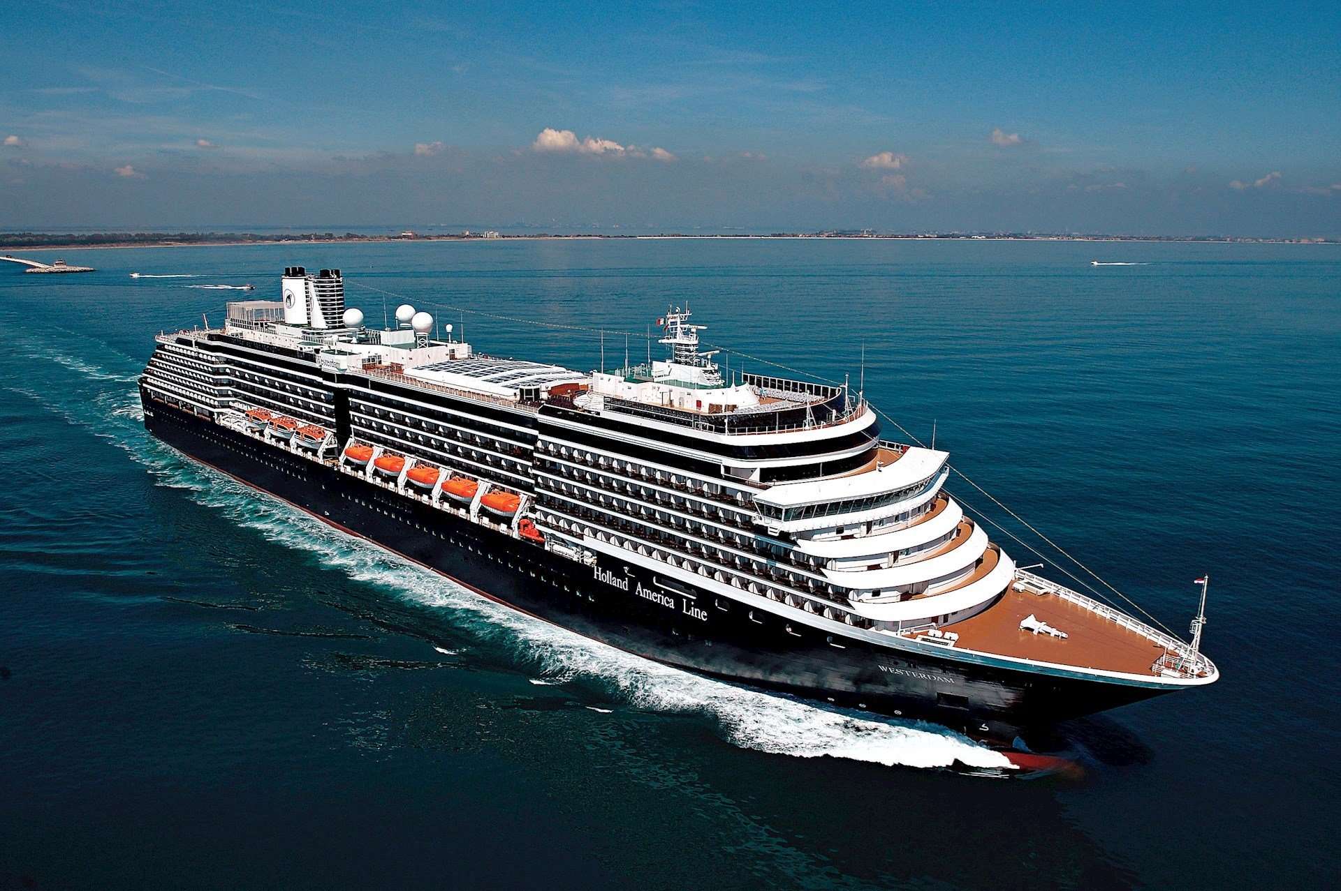 Holland America Line Westerdam Cruise Ship 2021 / 2022