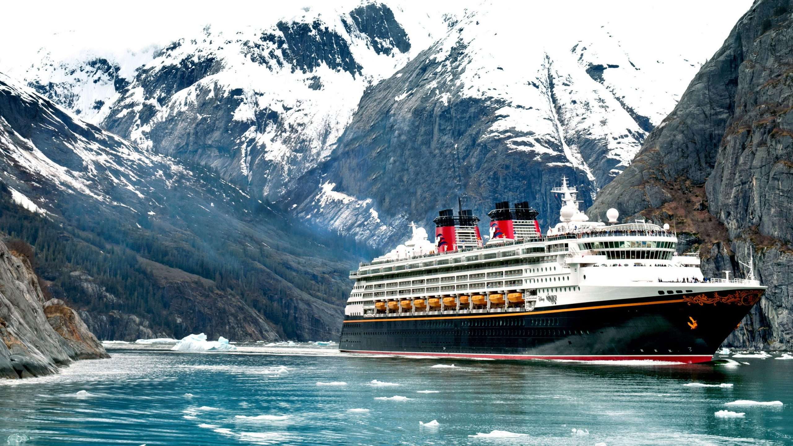 Top 8 best cruise ships going to Alaska in 2020
