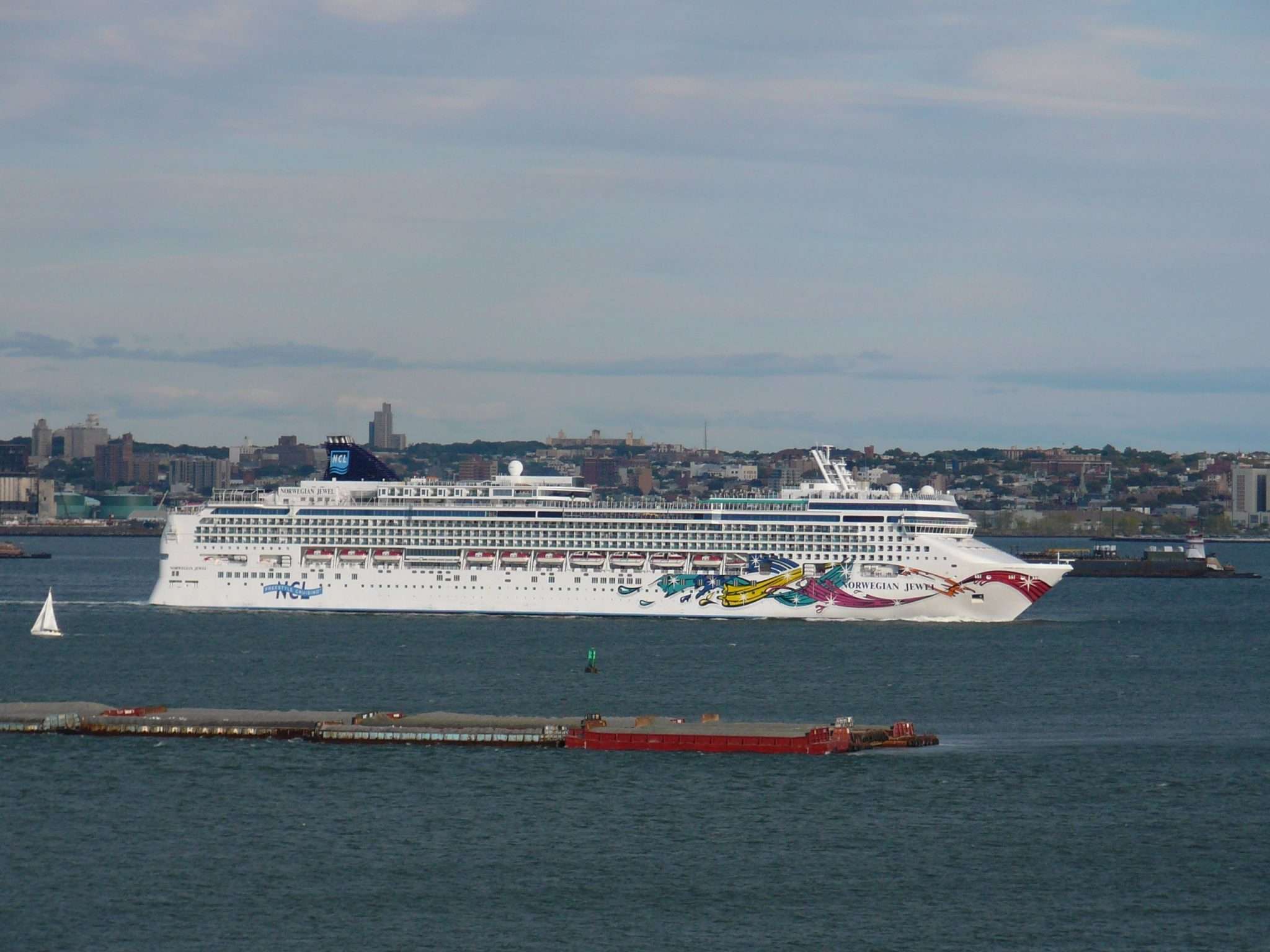 Which Cruise Ships Leave From New York